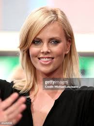 850 Theron Smith Photos & High Res Pictures