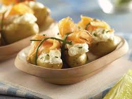 Recette De Ratte Du Touquet Et Saumon Fume En Petits Paquets Recette Recette Gambas Cuisson Des Aliments Saumon Fume