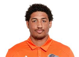 Caleb Lewis's Instagram, Twitter & Facebook