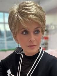 Donna Van Lier-Grieve