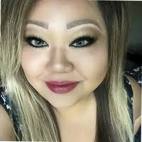 Zoua Vue's Instagram, Twitter & Facebook