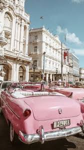 Venha conhecer o nosso trabalho! Pastel Pink Vintage Cars Vintagecars Pastelpink Pastelaesthetic Pinkcars Aesthetic Pictures Picture Wall Art Collage Wall