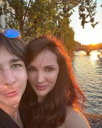 Melissa Austin Button (@mrs_austinbutton) • Instagram photos and videos