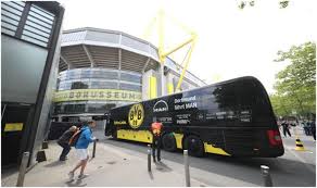 Borussia dortmund vs manchester city. Borussia Dortmund Issue Emotional Message To Fans On Day Of Schalke Bundesliga Clash Football Sport Express Co Uk