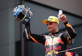Os vencedores da motogp vroomm em valencia 1. Sic Noticias Miguel Oliveira Consegue Melhor Classificacao Da Sua Carreira Em Motogp