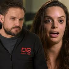 Unexpected Facebook Message Leads to Husband-Wife Tension