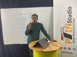 Kolej yayasan saad melaka (dikenali sebagai kysm) ialah sebuah sekolah / kolej swasta berasrama penuh yang dibina di sebidang tanah perdana yang terletak di ayer keroh, melaka. Kasi Hantam Ptinstudio