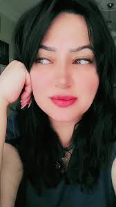 ÇÜNKÜ BEN SEÇENEK DEĞİLİM OĞLUM !.. #fyp #sesikullan #esmer #gamzeli  #göçmenkızı #gülüşügüzel #ayrılık #İstanbul #anılar #dogumgünü