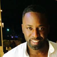 400+ perfiles de «Badu»