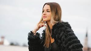 Florida singer Karli Ryan determined to make it in music business