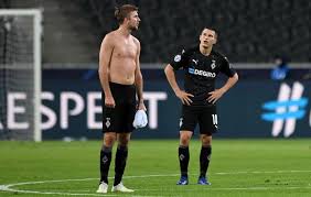 M'gladbach for the current season. Hampir Buat Madrid Terkapar Pelatih Gladbach Kesal Republika Online