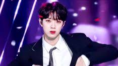 This is cube entertainment's representative hong seung sung. 59 Lai Guanlin Pics Ideas Lai Guanlin Lai Kuan Lin Guan Lin