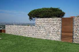 Pergone Wall Los Angeles - Contemporary - Garden - Los Angeles - by  Meridian Stone Walls | Houzz IE