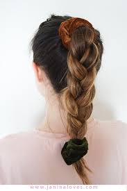 scrunchie haargummi 5 arten den trend der 90er zu stylen scrunchie frisuren einfache frisuren fur langes haar haar styling