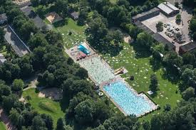 Mehr Kosten Mehr Wasser Fur Hallenbad In Horn Nachrichten Aus Bremen Weser Kurier