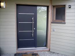 La porte d'entrée de votre habitation est sans aucun doute l'ouverture la plus importante : Menuizea Vente Et Pose De Portes D Entree En Savoie 73
