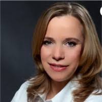 Jennifer Merkel's Instagram, Twitter & Facebook