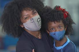 Gosta de estar com a família e comos amigos, e seu hobby é ouvir música e ler. Negra Pioneira Da Ginastica Brasileira Daiane Dos Santos Fala Sobre O Racismo No Esporte