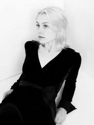 Jun 16, 2021 · the difficulty of swapping your keycaps and switches varies by model,. Phoebe Bridgers Mit Den Goo Goo Dolls In Die Charts Laut De News