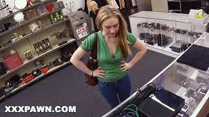 XXXPAWN - Fellas, Stop Playing Video Games And Fuck Your Girlfriends... Or  I Will! - XNXX.COM