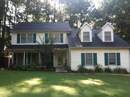 I think a lot of people want to do it, but for some reason prepping is a major part that is very crucial in making sure painted exterior brick is done properly. Exterior Paint Before After Photos Exovations