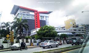 University of malaya, or um, malaysia's oldest university, is situated on a 922 acre (373.12 hectare) campus in the southwest of kuala lumpur, the capital of malaysia. In Praise Of The Malaysian Healthcare System Sleepless In Kl