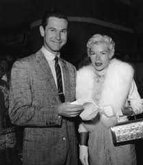 Dec 25, 2018 · richard wolcott carson was a photographer and police found a camera tripod which was set up nearby. Johnny Carson And Joan Morrill Wolcott Photos News And Videos Trivia And Quotes Famousfix