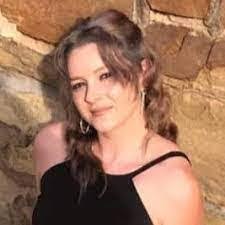 Tammy Binder's Instagram, Twitter & Facebook