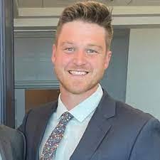 Evan Boelter's Instagram, Twitter & Facebook