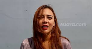 Namun dengan syarat apabila nabila berkenan mengizinkan. Ratu Rizky Nabila Isyaratkan Mau Laporkan Alfath Fathier Ke Polisi