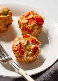 Divide the mixture into 8 even portions and form these into balls. Meatloaf Muffins Clean Delicious