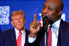 Sen. Tim Scott endorses Donald Trump