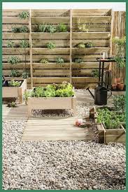 Manche haben sie wahrscheinlich schon getroffen. Deko Ideen Mit Steinen Im Garten Kreativ Und Einzigartig