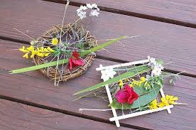 8 Simple Ways For Children To Create With Natural Materials Buggy And Buddy Nature Crafts Crafts For Kids Crafts