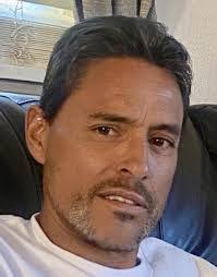 Daniel Valdivia's Instagram, Twitter & Facebook