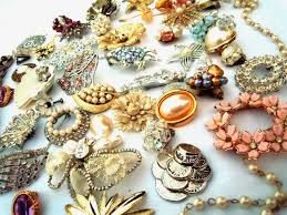 Check spelling or type a new query. How To Make A Brooch Bridal Bouquet How Tos Diy