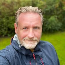 Yesterday, parts of Haglöfs management team (Joakim Nyhage, Martin  Jungerts, Heidi Karjalainen, Sebastian Dorwarth) and I visited our  warehouse in Eskilstuna, and left inspired and engaged.