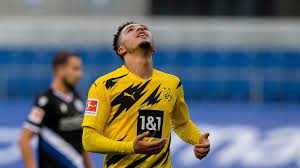 His current girlfriend or wife, his salary and his tattoos. Der Klassiker What S Gone Wrong For Dortmund Superstar Sancho