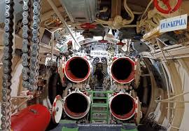 Diketahui, ada 53 personel di dalam kapal selam. Monumen Kapal Selam Monkasel Surabaya Jejak Kejayaan Maritim Indonesia Annie Nugraha