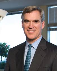 Tom Faust's Instagram, Twitter & Facebook