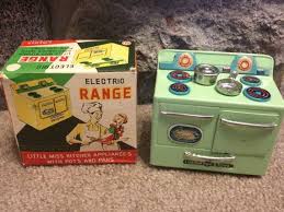 Get the best of shopping and entertainment with prime. 130 Vintage Play Kitchen 1950s Ideas Play Kitchen Toy Kitchen Vintage Toys