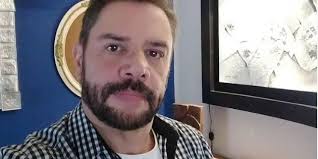 Lee los libros completos gratis por sagas en línea. Actor Hector Parra Is Arrested For Alleged Abuse Of His Daughter Alexa Paudal