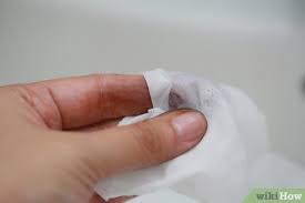 You can also apply natural dyeing agents, like henna, on the scalp, which do not cause allergies. 6 Ways To Remove Hair Dye From Skin Wikihow