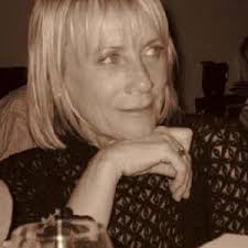 Heidi Lloyd's Instagram, Twitter & Facebook