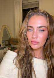 Isabelle Graff Blonde