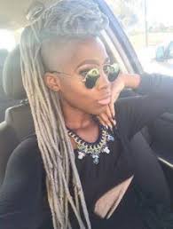 Faux Locs Hair Black And Blonde Blonde Faux Locs Looks Blonde Faux Locs Hair Shaved Side Hairstyles Braids With Shaved Sides Hair Styles