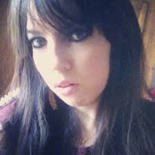 Christina Lowe (@fulltimemummyxo)