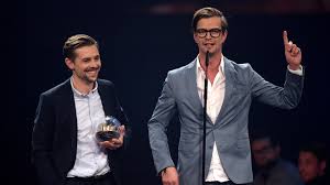 Es ist gar nicht so einfach, leute zum lachen zu bringen, deren beruf es ist Klaas Heufer Umlauf Und Joko Winterscheidt Viva Moderator Das