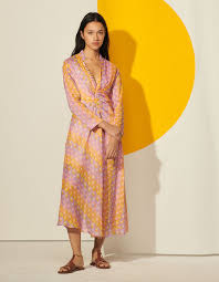 Robe longue sandro ete 2020. Feminine Kleidung Fur Den Sommer Schicke Und Trendige Damenmode Sandro Damen Paris