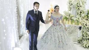 Maybe you would like to learn more about one of these? Jangan Asal Pilih Gaun Pengantin 9 Rekomendasi Desainer Baju Pengantin Asal Indonesia Ini Punya Konsep Yang Unik Untuk Gaun Pernikahanmu